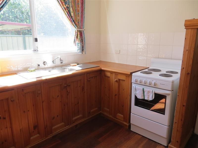 36 Kennerly Street, Cloverdale WA 6105