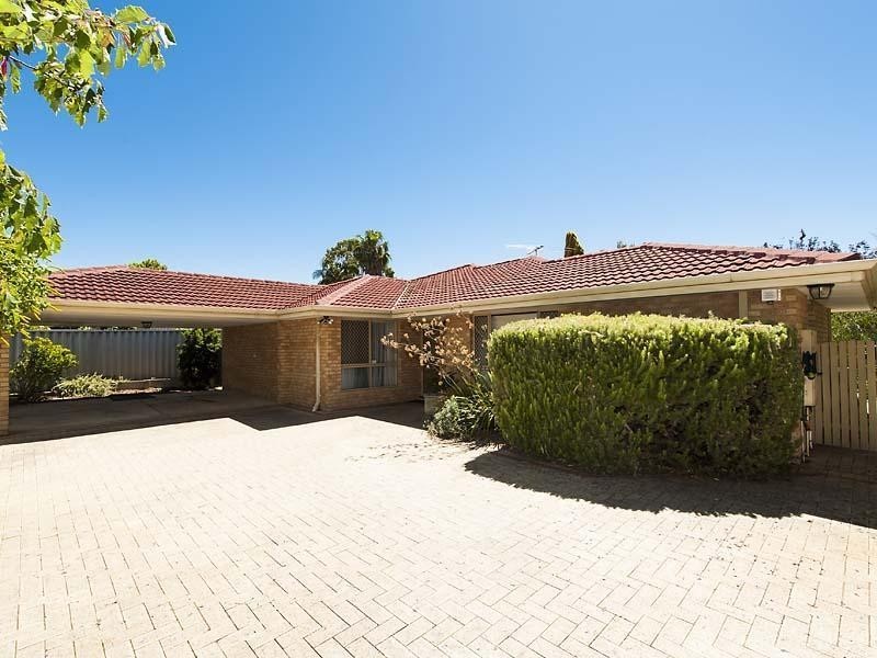 34A Moolyeen Road, Mount Pleasant WA 6153