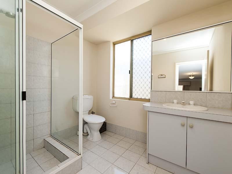 34A Moolyeen Road, Mount Pleasant WA 6153