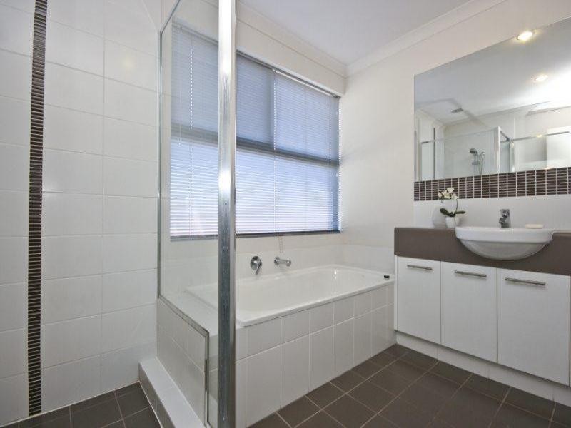 36F Arcadia Crescent, Bateman WA 6150