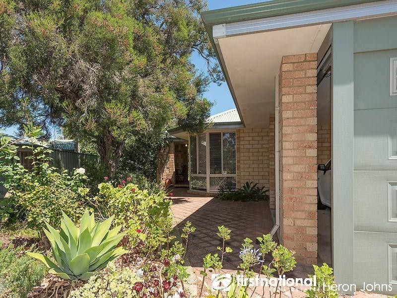 39 Fern Leaf Court, Leeming WA 6149