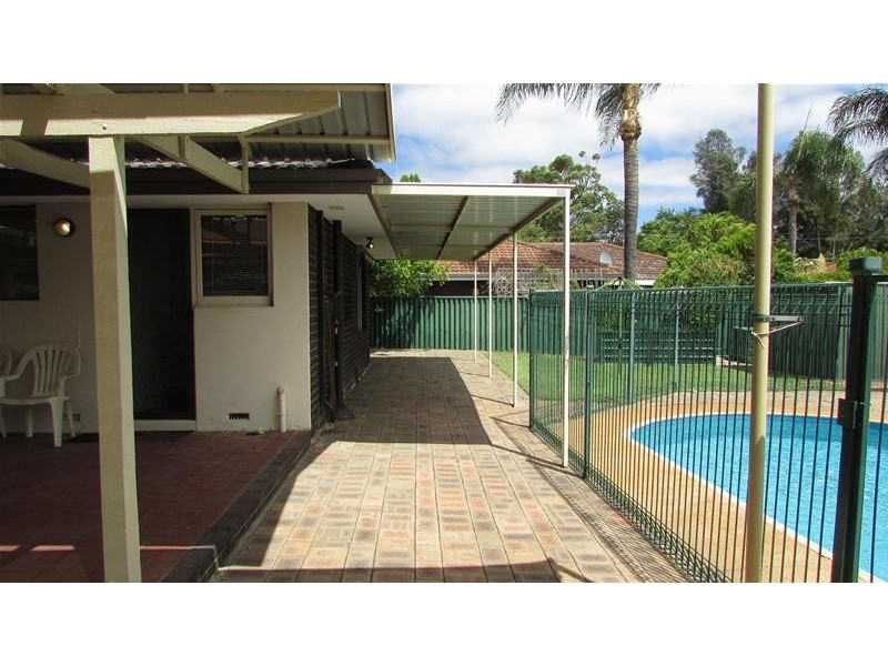 4 Paperbark Drive, Willetton WA 6155