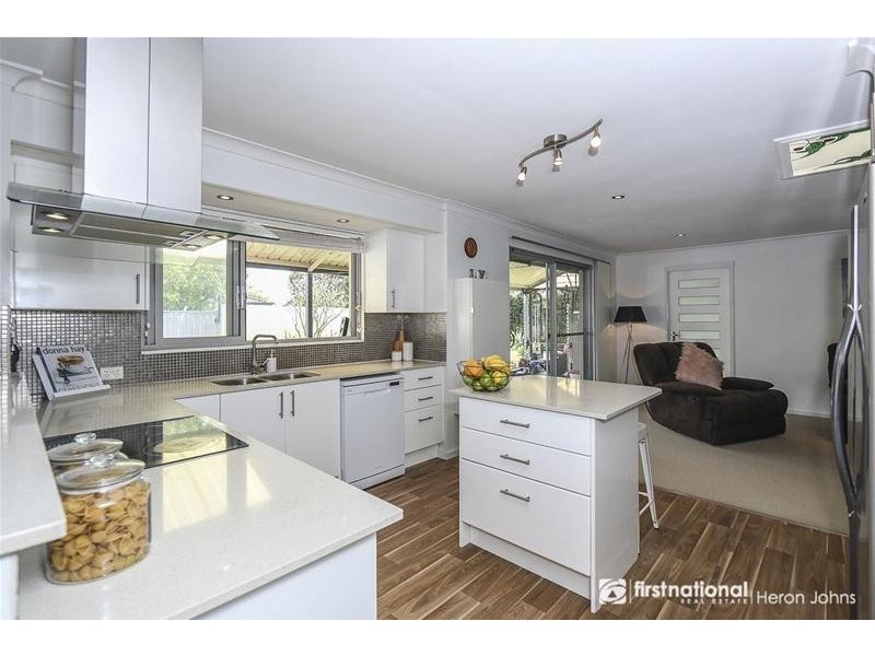 6 Amphion Place, Leeming WA 6149