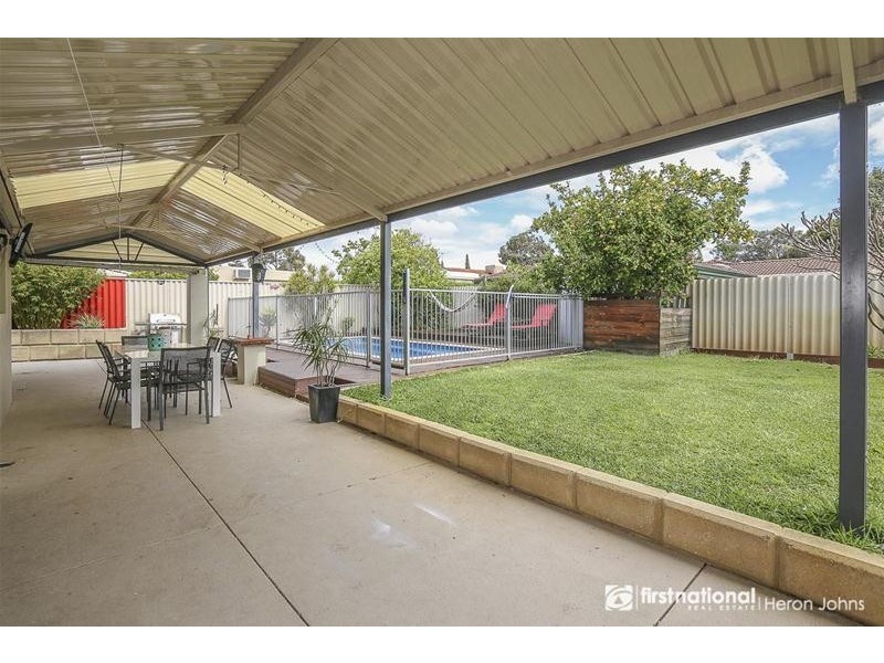 6 Amphion Place, Leeming WA 6149