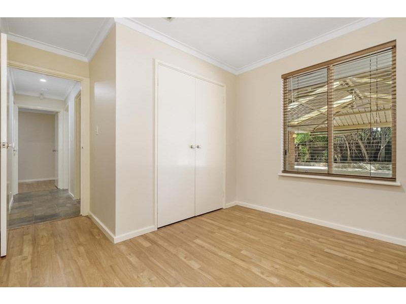 5 Charrington Court, Leeming WA 6149