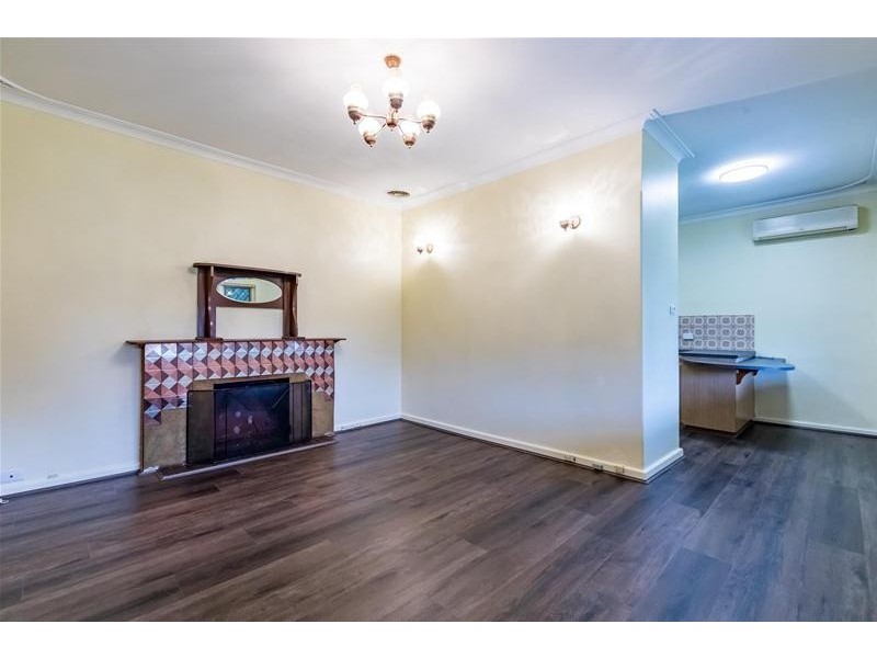 262 Spencer Road, Thornlie WA 6108