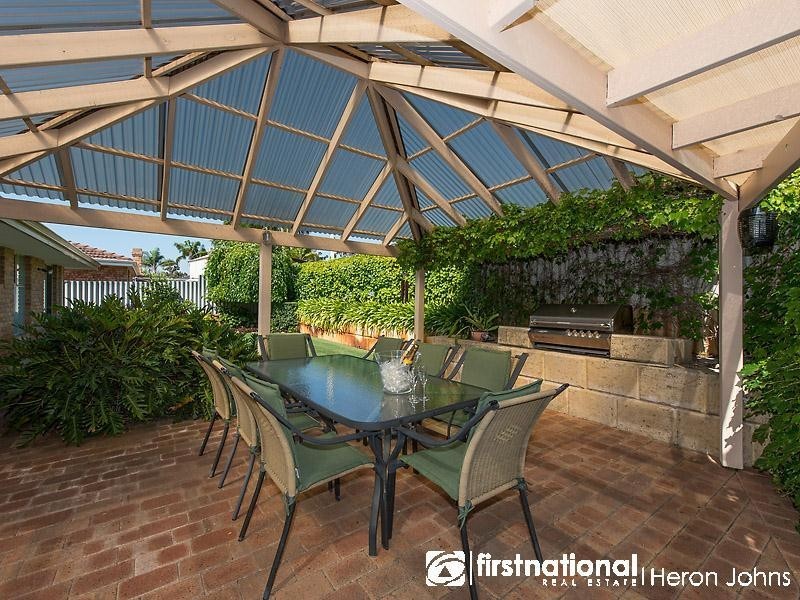 5 Stainton Place, Leeming WA 6149