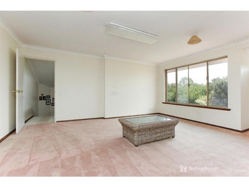 13 Nicholson Loop, Bateman WA 6150