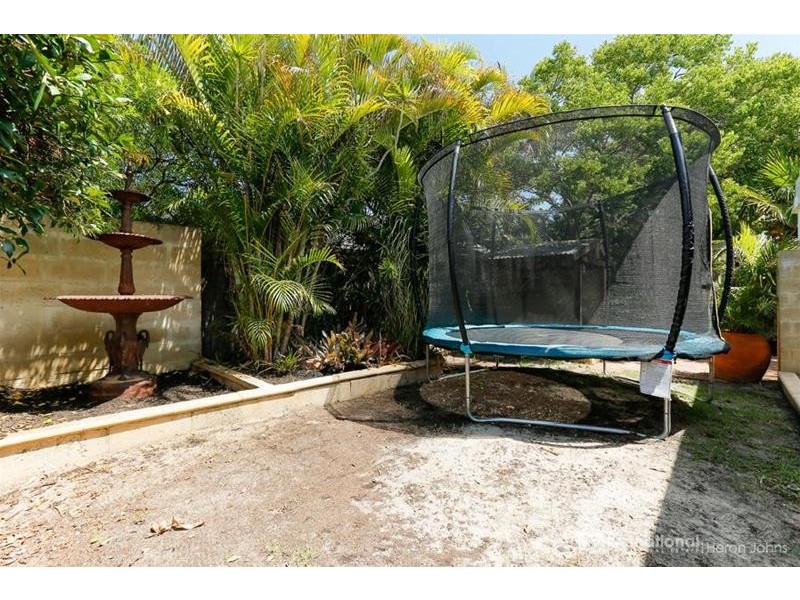 13 Nicholson Loop, Bateman WA 6150