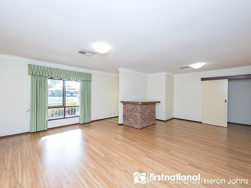 26 Wheatley Drive, Bull Creek WA 6149