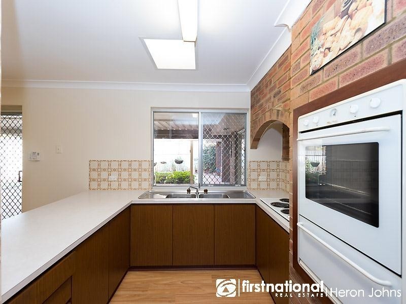 26 Wheatley Drive, Bull Creek WA 6149