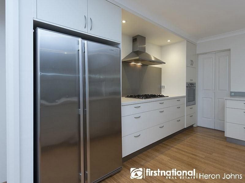 29 Macquarie Way, Willetton WA 6155