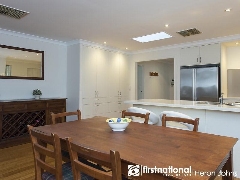 29 Macquarie Way, Willetton WA 6155