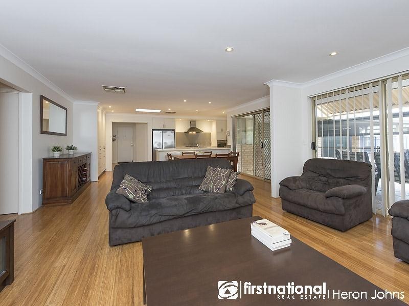 29 Macquarie Way, Willetton WA 6155