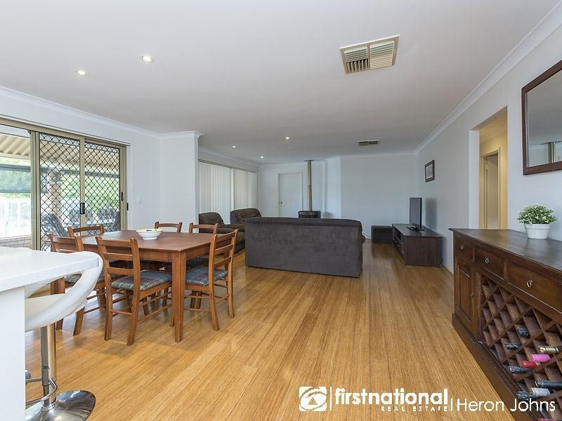 29 Macquarie Way, Willetton WA 6155