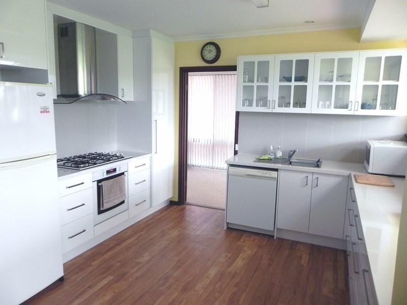 27 More Crescent, Bull Creek WA 6149