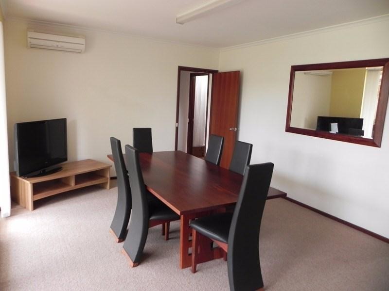 27 More Crescent, Bull Creek WA 6149