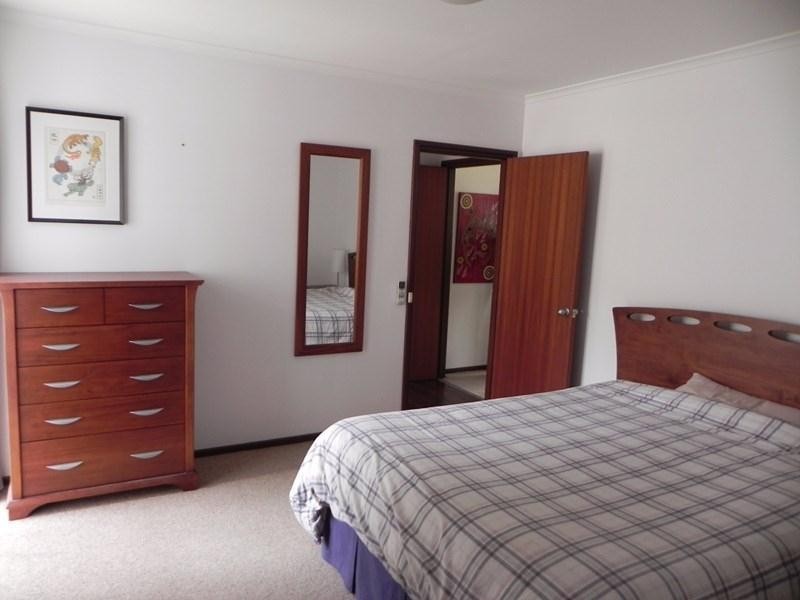 27 More Crescent, Bull Creek WA 6149