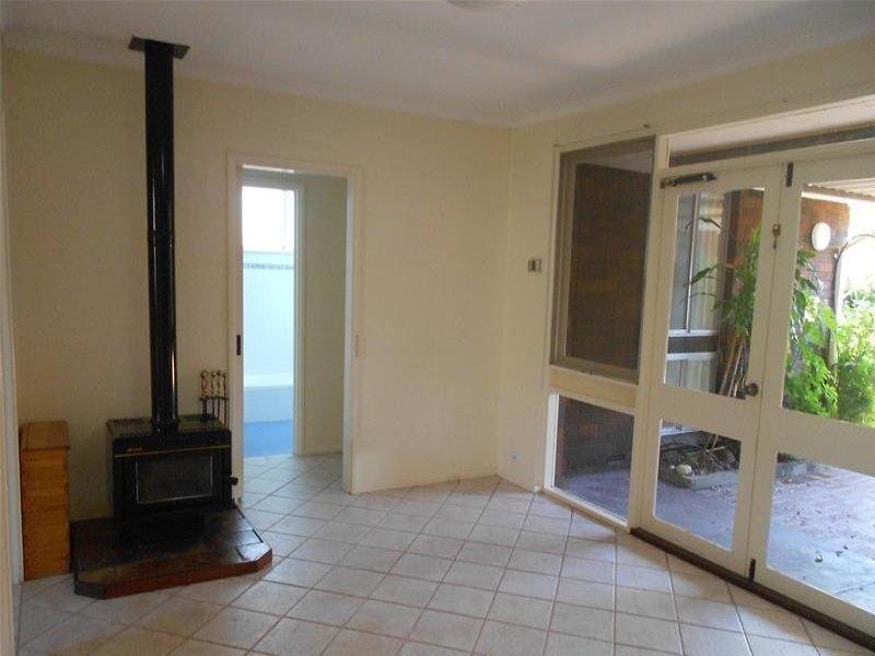 11 Vigors Avenue, Bull Creek WA 6149