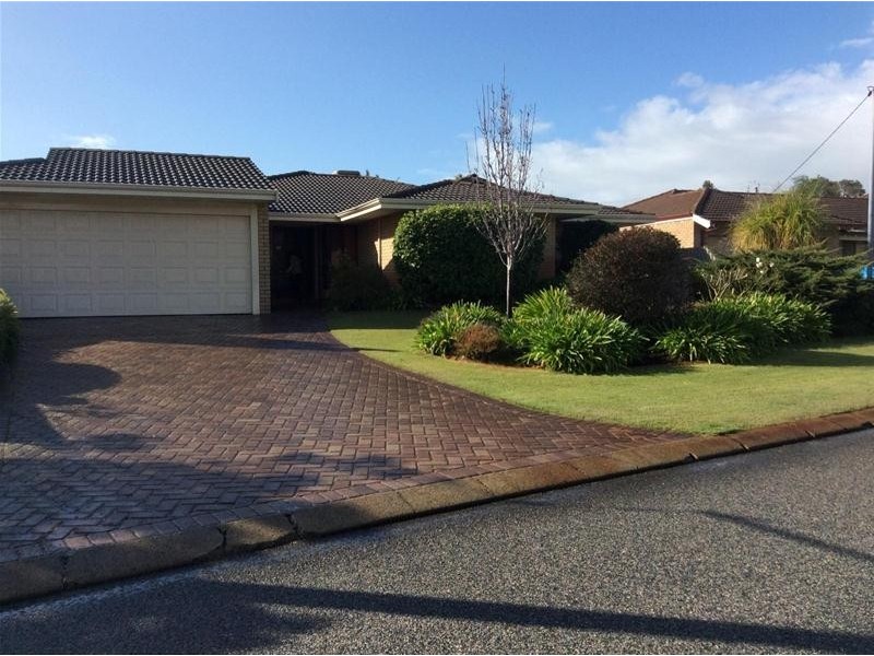4 Poole Place, Bateman WA 6150