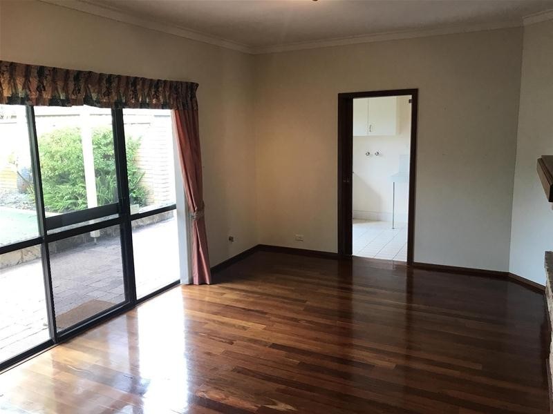 4 Poole Place, Bateman WA 6150