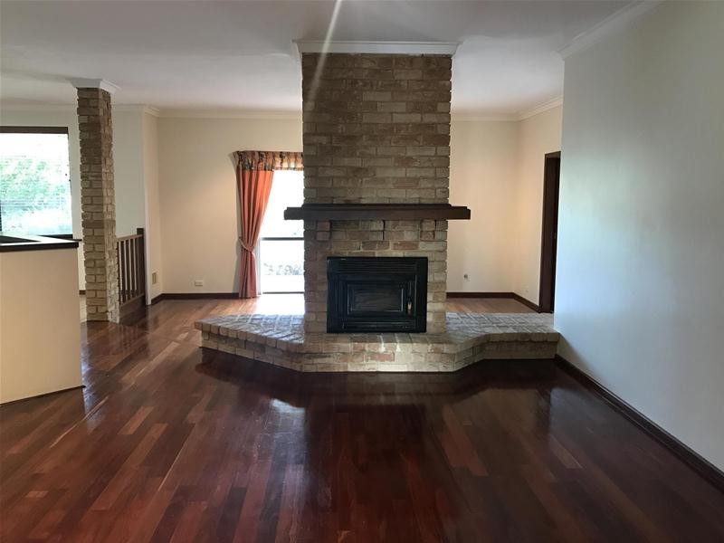 4 Poole Place, Bateman WA 6150