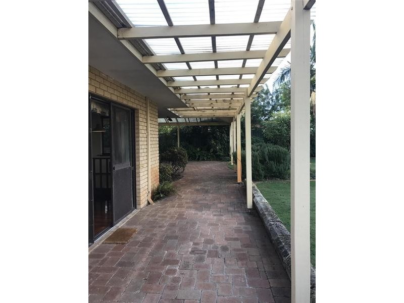 4 Poole Place, Bateman WA 6150