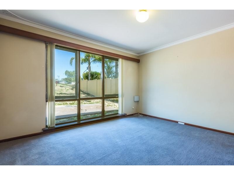 170 Riseley Street, Booragoon WA 6154