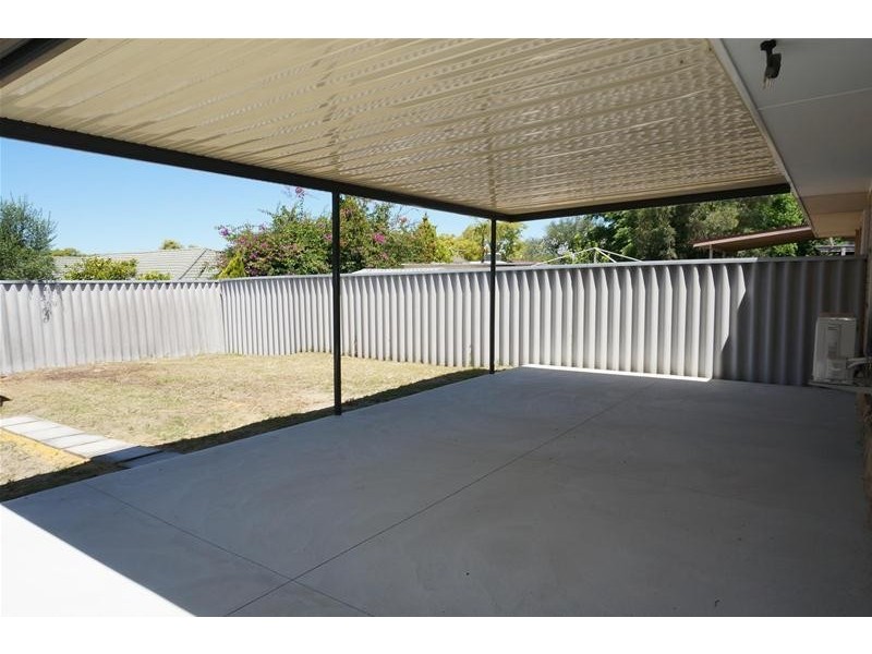 3B Amur Place, Bateman WA 6150