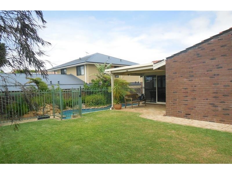 9 Salmond Way, Bull Creek WA 6149