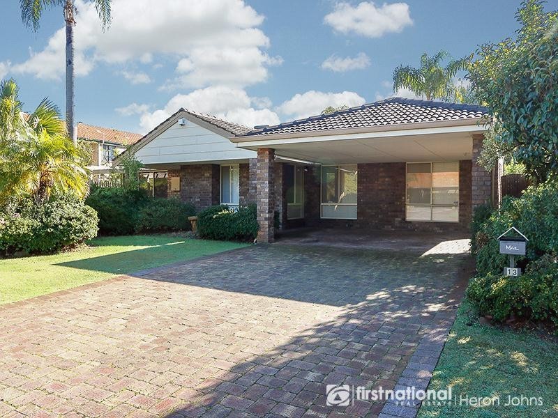 13 Clarke Way, Bateman WA 6150