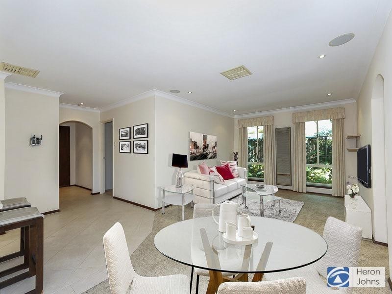 13 Clarke Way, Bateman WA 6150