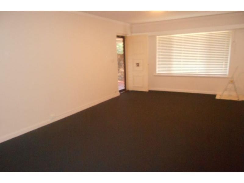 166B Kitchener Road, Alfred Cove WA 6154