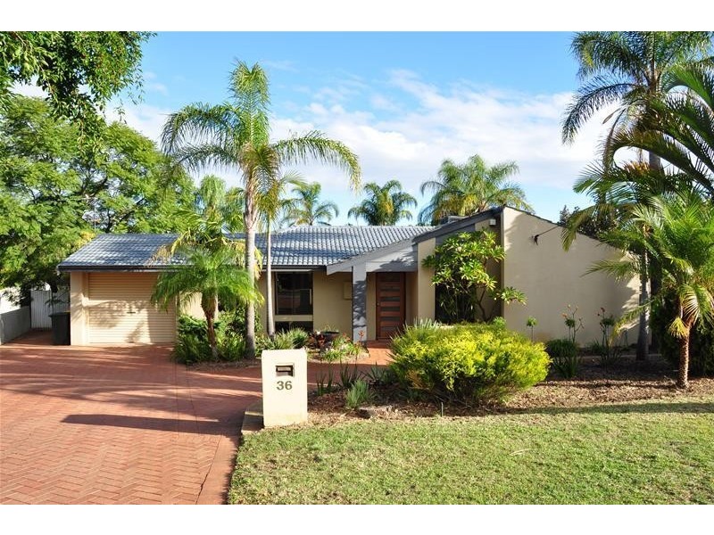 36 Broadhurst Crescent, Bateman WA 6150
