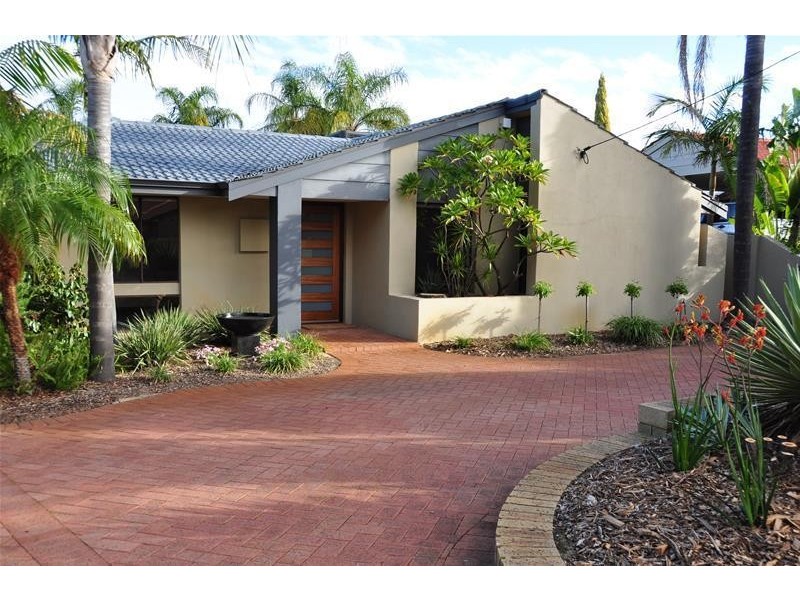 36 Broadhurst Crescent, Bateman WA 6150