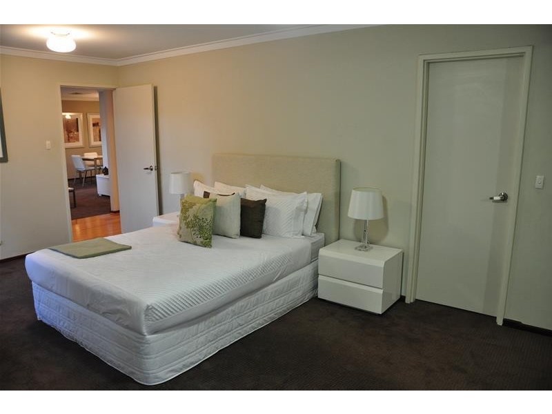 36 Broadhurst Crescent, Bateman WA 6150