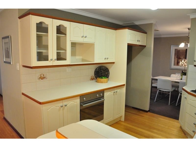 36 Broadhurst Crescent, Bateman WA 6150