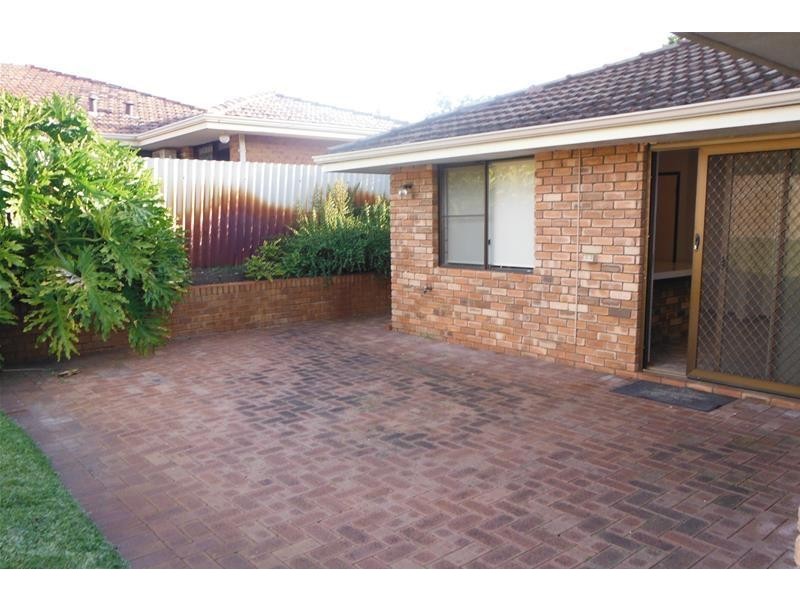 2 Mott Place, Bull Creek WA 6149