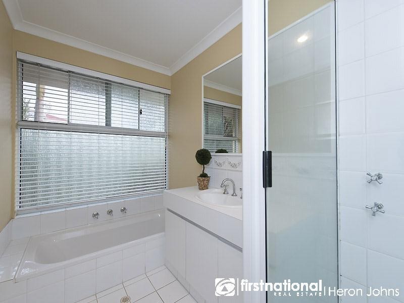 16 Curedale Mews, Bull Creek WA 6149