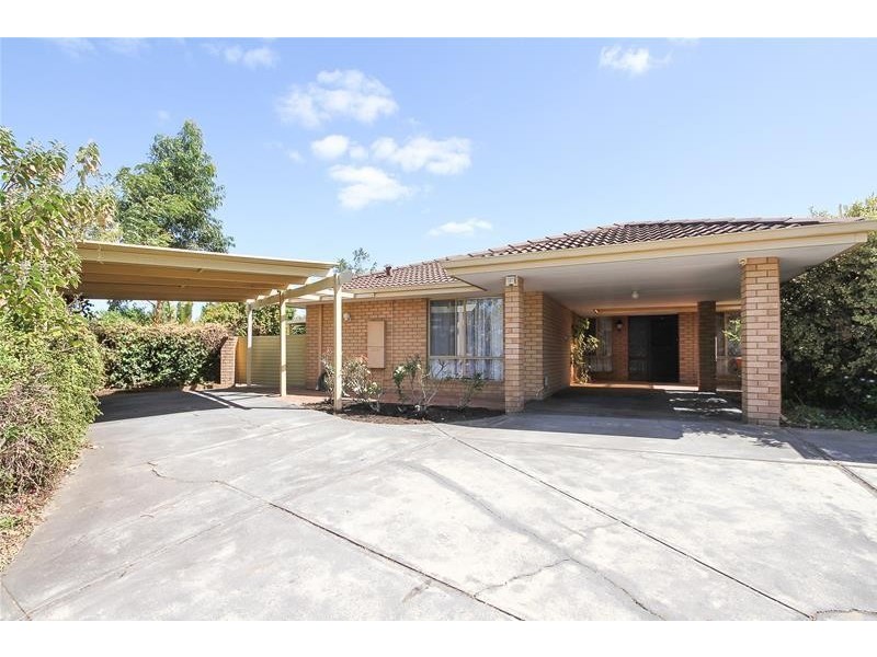 42 Urbahns Crescent, Bateman WA 6150