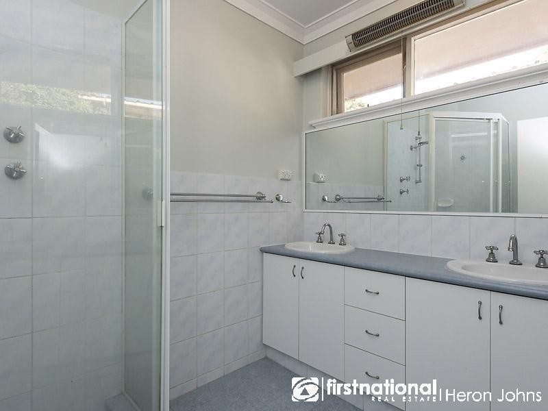 31 Bartling Crescent, Bateman WA 6150