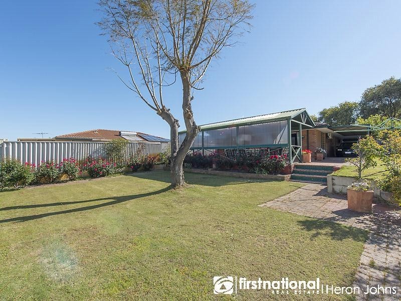 17 Sewell Court, Leeming WA 6149