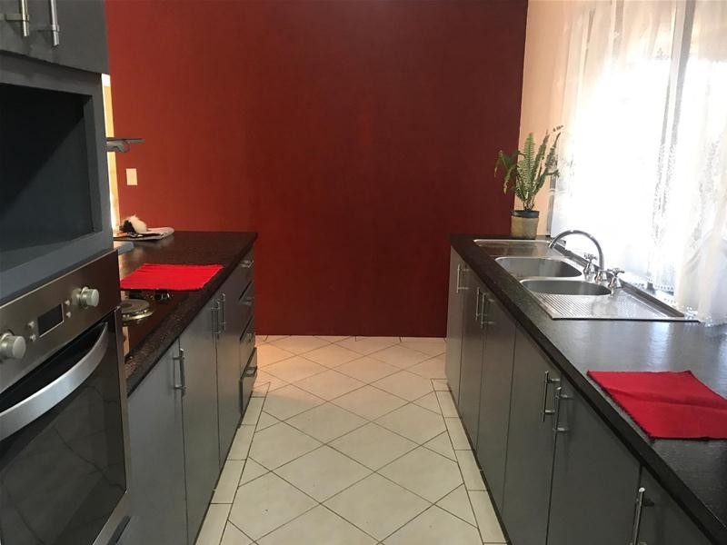 1/6 Bowler Place, Bull Creek WA 6149