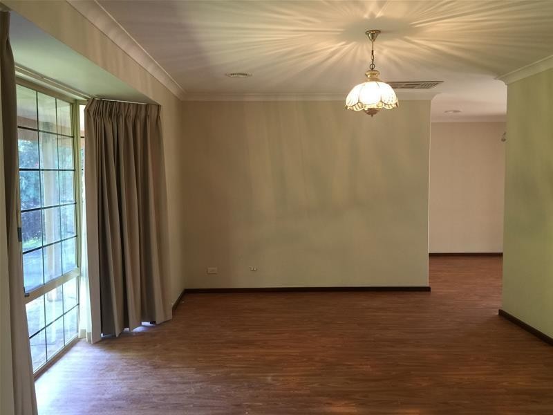 1 Sheldrake Way, Willetton WA 6155