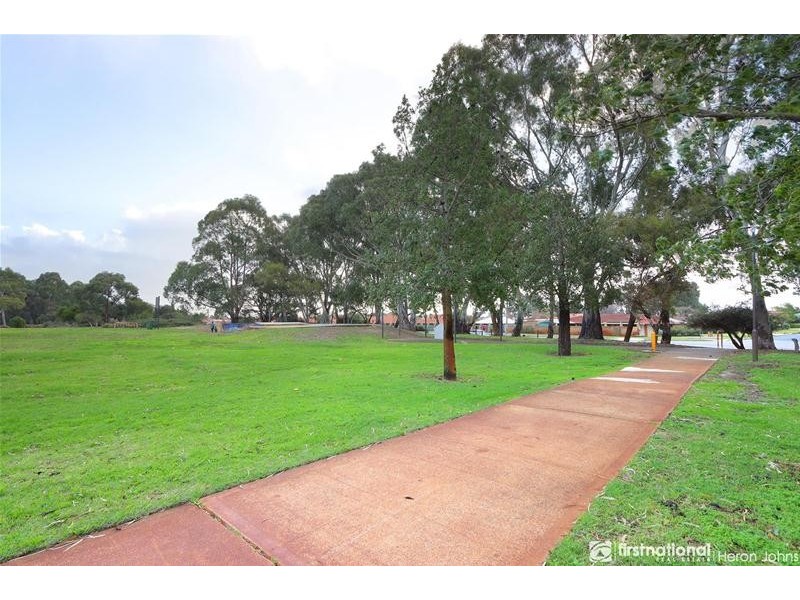 1 Harcourt Place, Bull Creek WA 6149