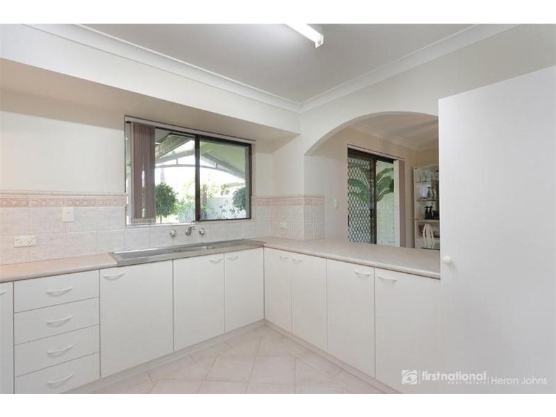 2/15 Rentney Way, Willetton WA 6155