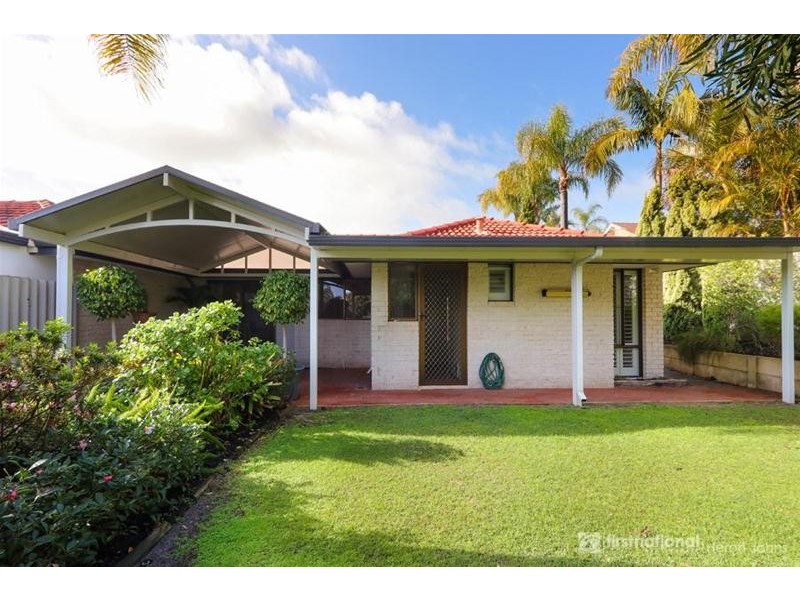 2/15 Rentney Way, Willetton WA 6155