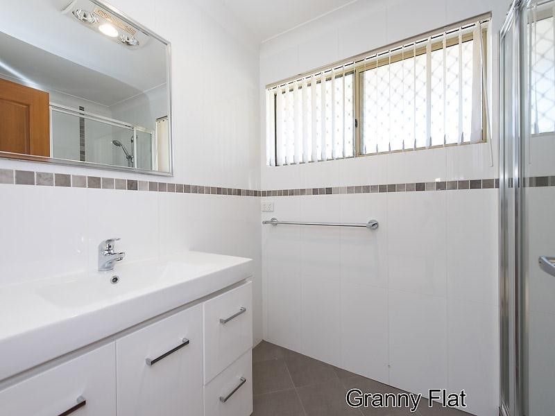 7 Waltham Court, Bateman WA 6150