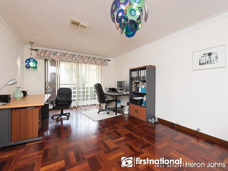 17 Salmond Way, Bull Creek WA 6149