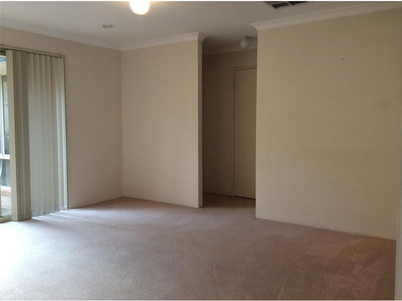 2/531 Canning Highway, Alfred Cove WA 6154